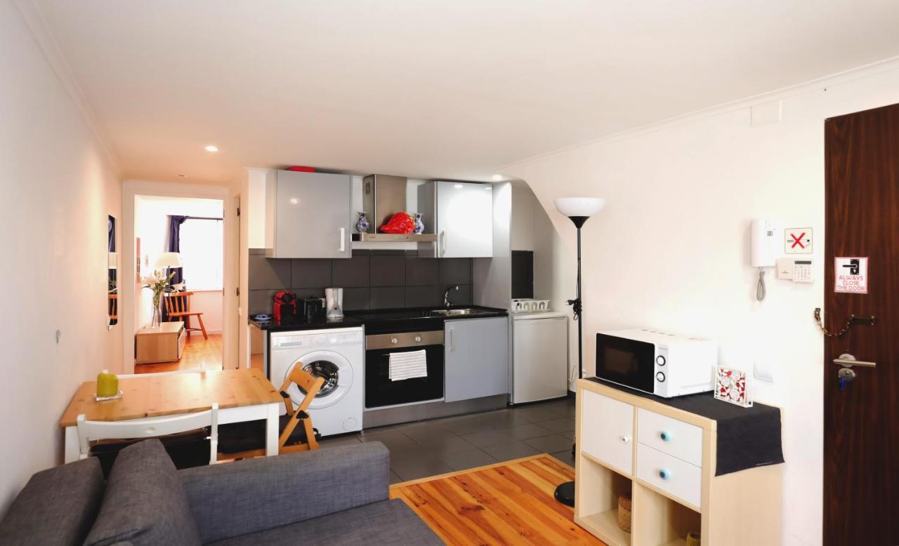 Apartments Center Castelo Lisboa Eksteriør billede